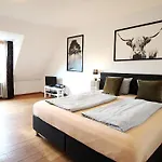 Zentrale Stadtwohnung - Direkt Am Main, Park-ausblick Apartman