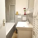 Zentrale Stadtwohnung - Direkt Am Main, Park-ausblick Apartman